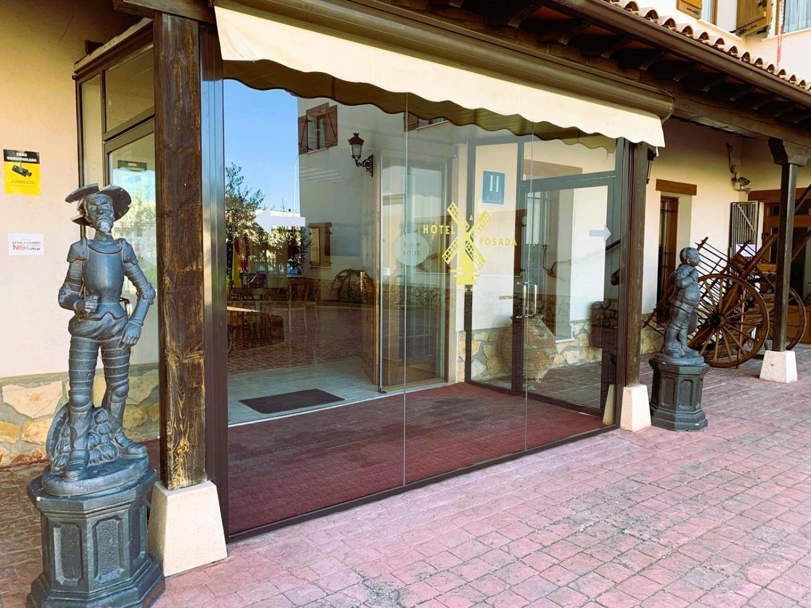 Hotel A Posada Темблеке Екстериор снимка