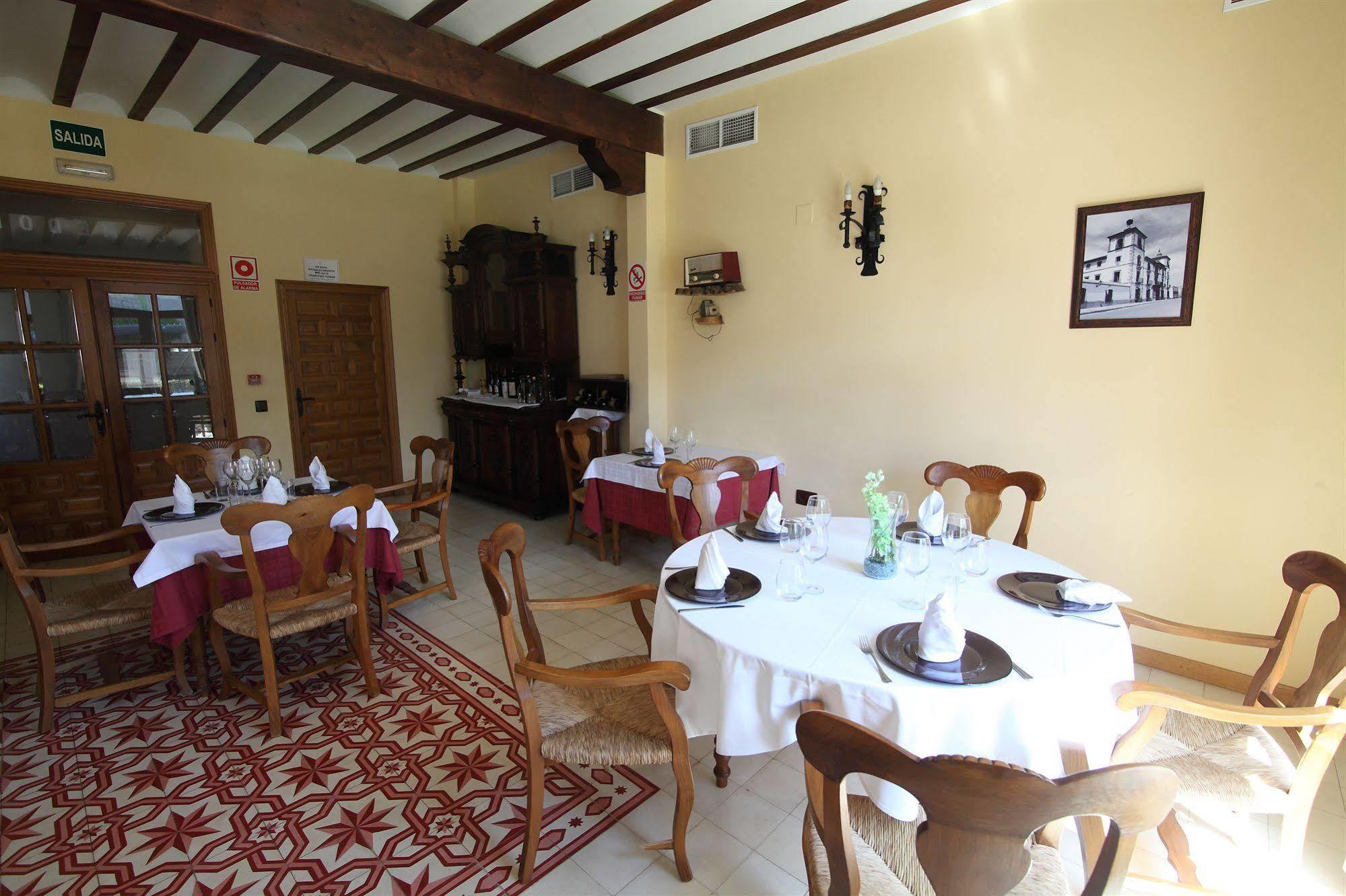 Hotel A Posada Темблеке Екстериор снимка