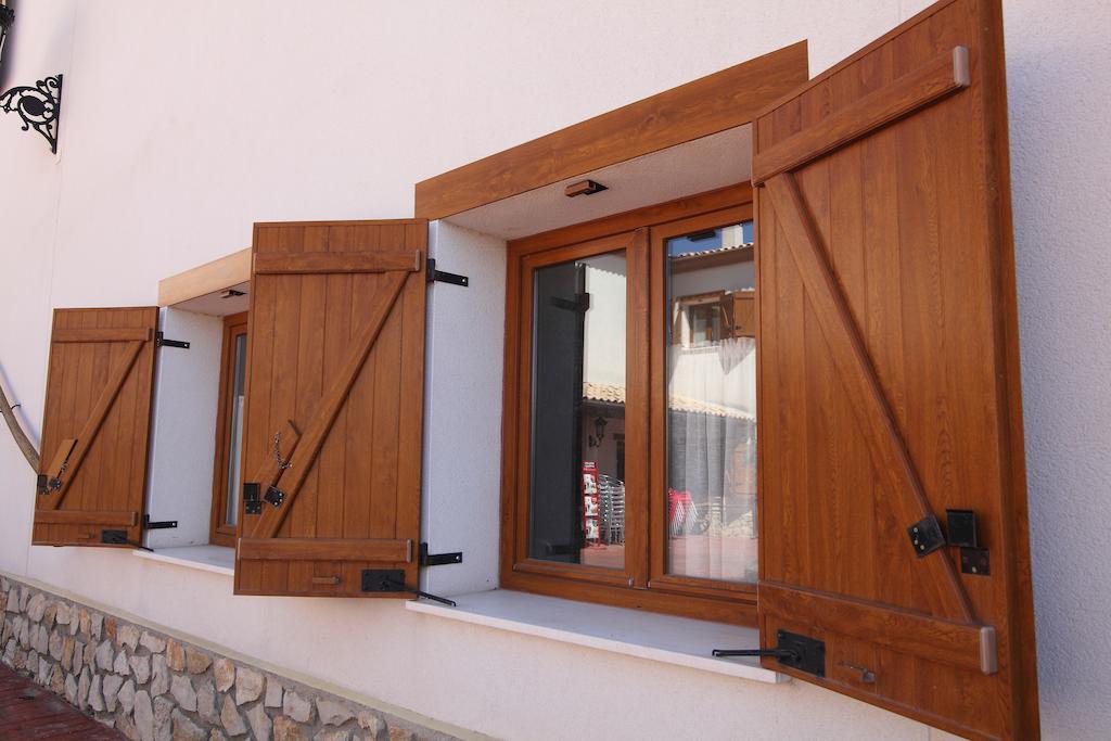 Hotel A Posada Темблеке Екстериор снимка
